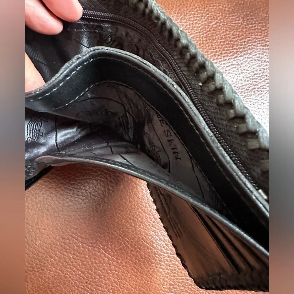 Saint Matainie Crocodile Bifold Wallet - Picture 8 of 14